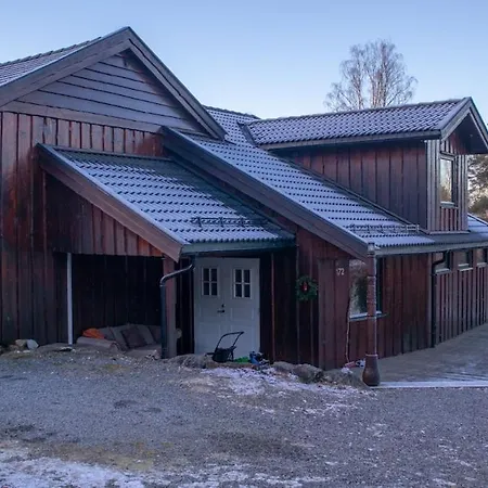 Villa Lakeside With Sauna Spro